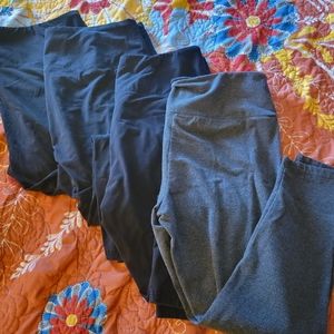 4 Pairs of Leggings Size 2x
